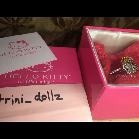 HELLO KITTY Sanrio NWT Diamonique Princess Eternity Ring Size 7 💖 - Picture 6 of 9